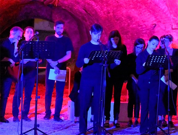 Alcuni dei protagonisti della rappresentazione i sabato sera alle Beccherie
