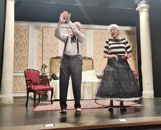 Mantova Teatro Campogalliani Suocere E Delitti