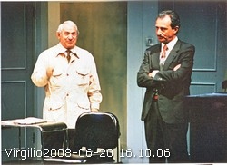Una foto di scena da 3 sull’altalena